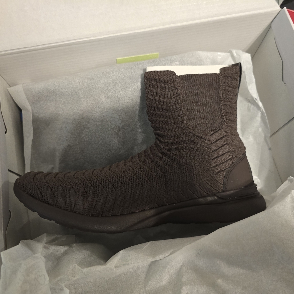 APL Men's Dark Brown Knit Boots